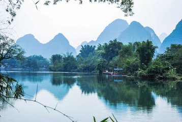 站直用英语怎么说