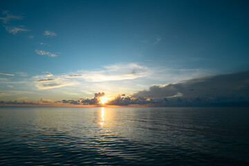 站直用英语怎么说